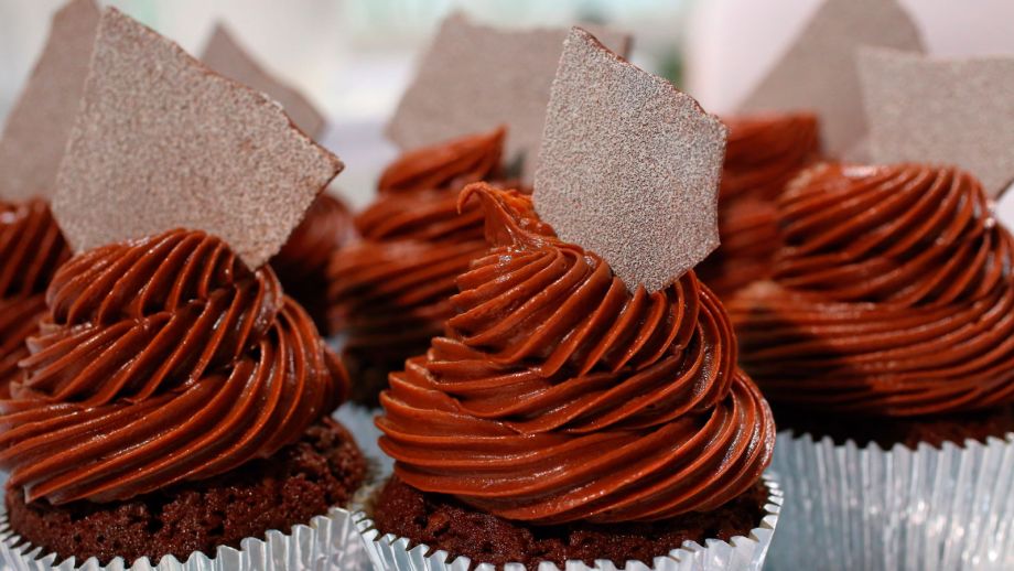 Cupcakes de doble chocolate - Osvaldo Gross - Receta - Canal Cocina