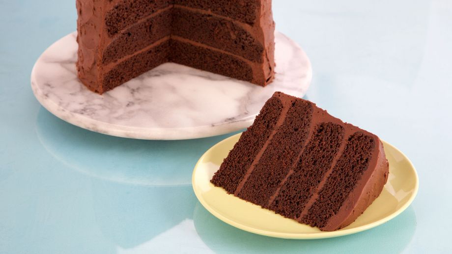 Tarta de cuatro capas con fudge de chocolate (Chocolate 4-Layer Cake with  Fudge Frosting) - Anna Olson - Receta - Canal Cocina