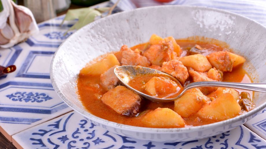 Marmitako de bonito con patatas - Luis Mokoroa - Receta - Canal Cocina