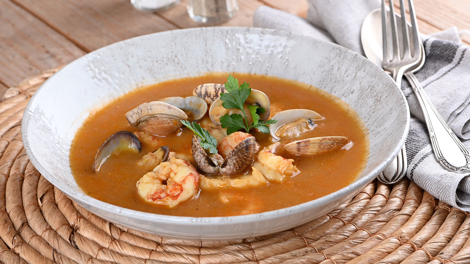 Sopa de pescado tradicional - Sergio Fernández - Receta - Canal Cocina