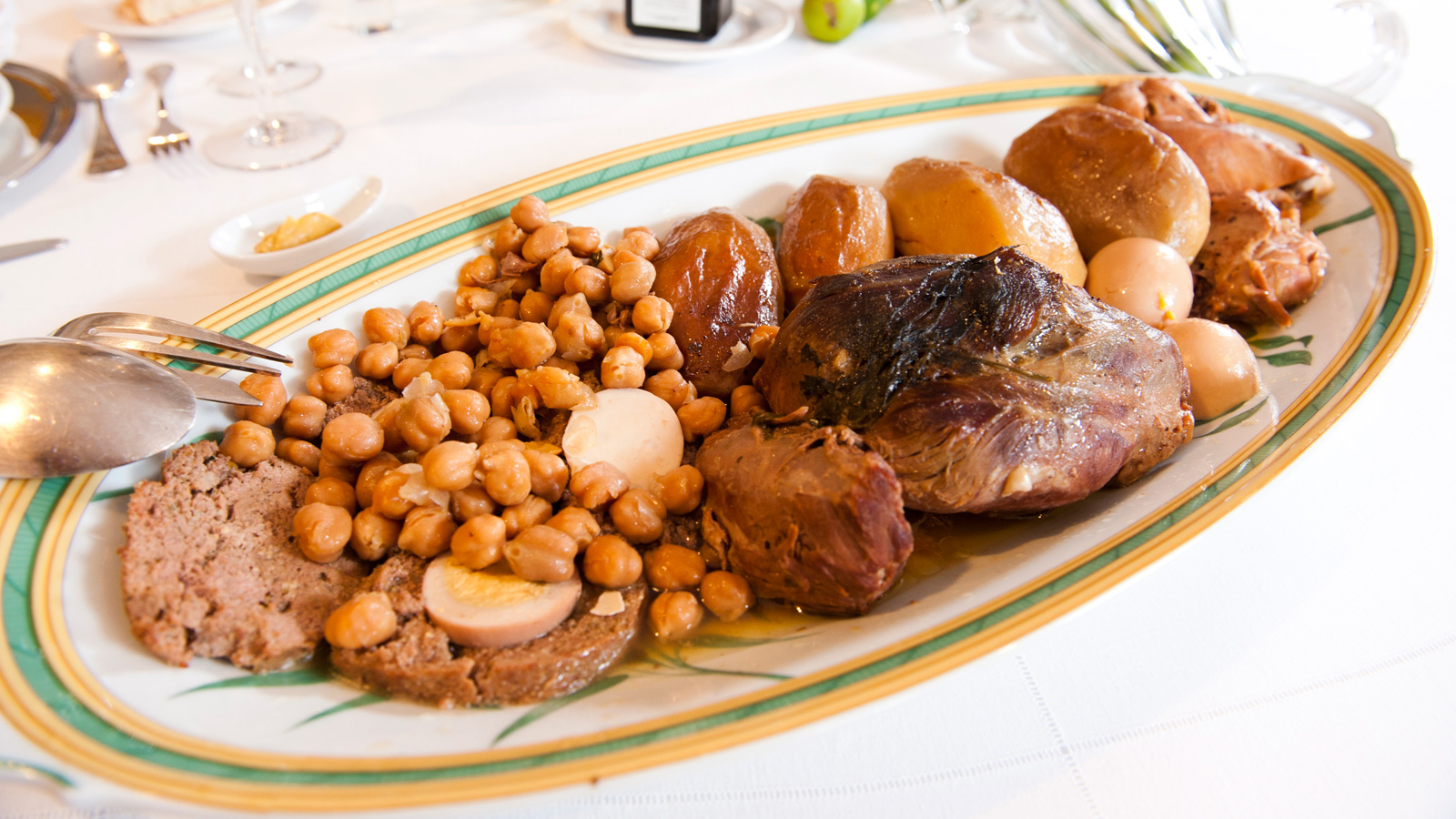 La cocina madrileña: platos típicos de Madrid - Especiales - Canal Cocina