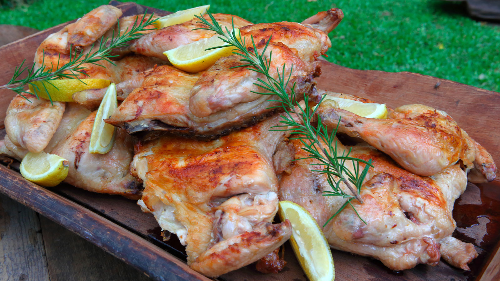 Pollo a la parrilla con limón y mostaza (Asado - Christian Petersen - Receta - Canal Cocina