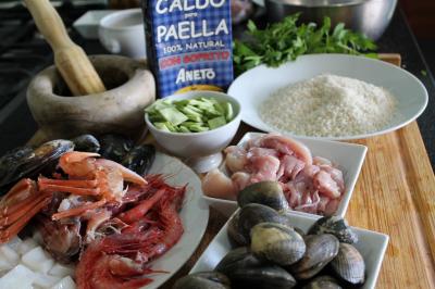 Paella mixta de carne y mariscos - - Receta - Canal Cocina