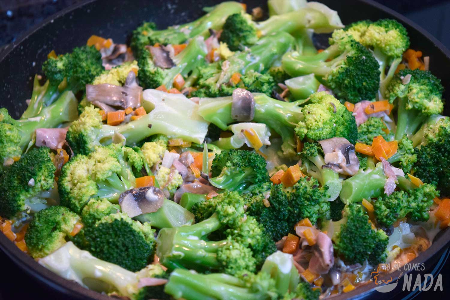 Brócoli con champiñones y nata - - Receta - Canal Cocina