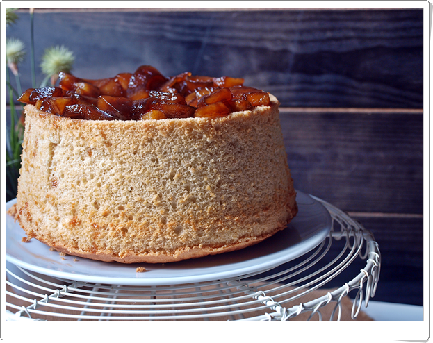 Chiffon cake con manzana caramelizada - - Receta - Canal Cocina
