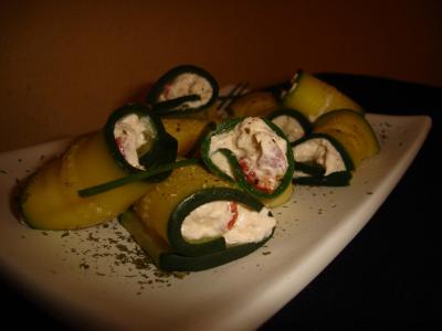 Rollitos De Calabacín Y Queso - - Receta - Canal Cocina