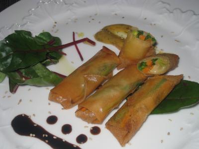 Chun kun de trigueritos, zanahoria, puerros y Pont L´Évêque con agridulce  de Módena - - Receta - Canal Cocina